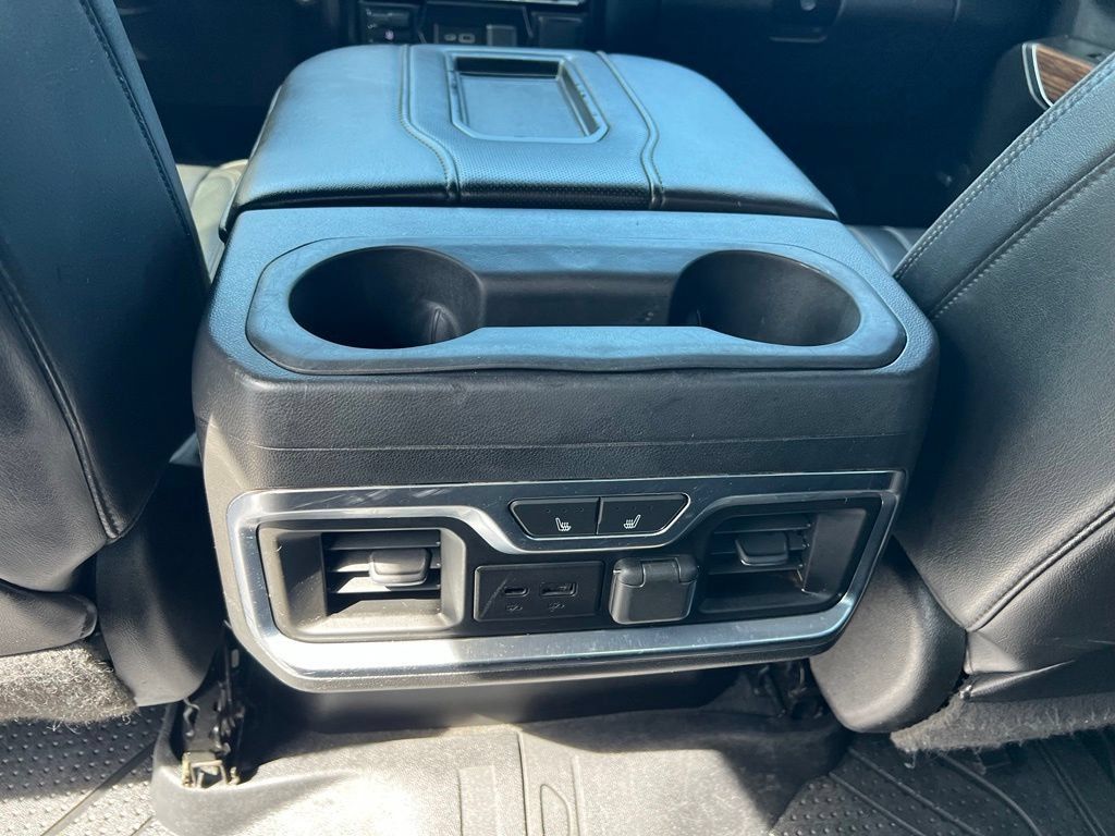 Used 2021 Chevrolet Silverado 1500 High Country w/ Technology Package AWD/4WD image 22