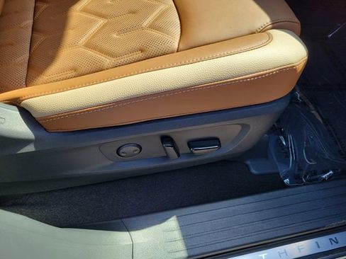 New 2026 Nissan Pathfinder Platinum w/ Cargo Package image 34