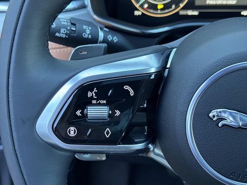 New 2026 Jaguar F-PACE R-Dynamic S AWD/4WD image 29