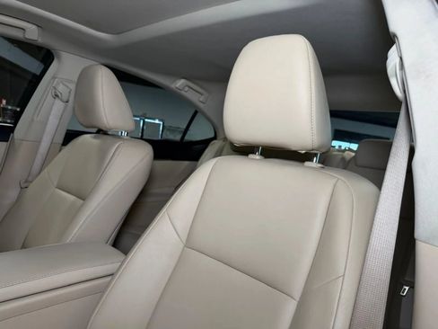 Used 2014 Lexus ES 350 FWD image 25