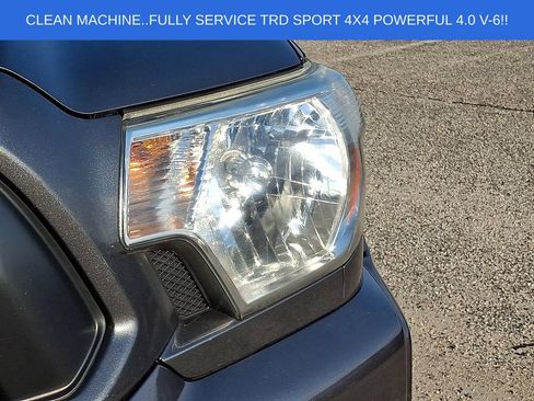 Used 2012 Toyota Tacoma 4x4 Access Cab V6 w/ TRD Sport Pkg image 9