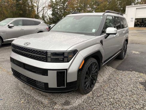 Used 2024 Hyundai Santa Fe Calligraphy image 5