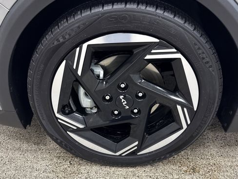 Used 2025 Kia K4 EX image 2