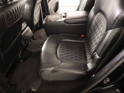 Used 2018 INFINITI QX80 4WD w/ Deluxe Technology Package image 13