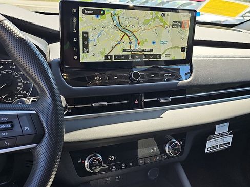New 2026 Mitsubishi Outlander ES AWD/4WD image 11