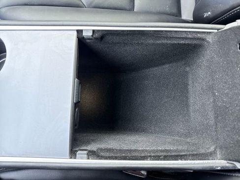 Used 2022 Tesla Model 3 Long Range image 25