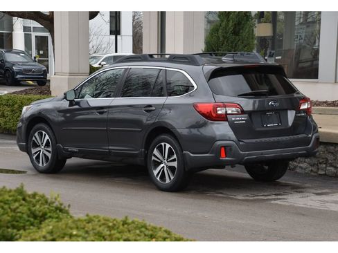 Used 2019 Subaru Outback 2.5i Limited image 6