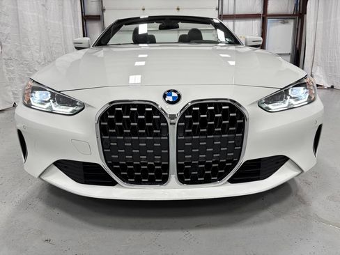 Used 2022 BMW 430i xDrive Convertible w/ Premium Package 2 AWD/4WD image 2