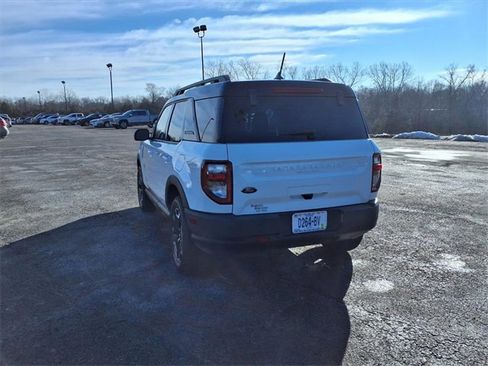 Used 2024 Ford Bronco Sport Outer Banks w/ Tech Package image 17