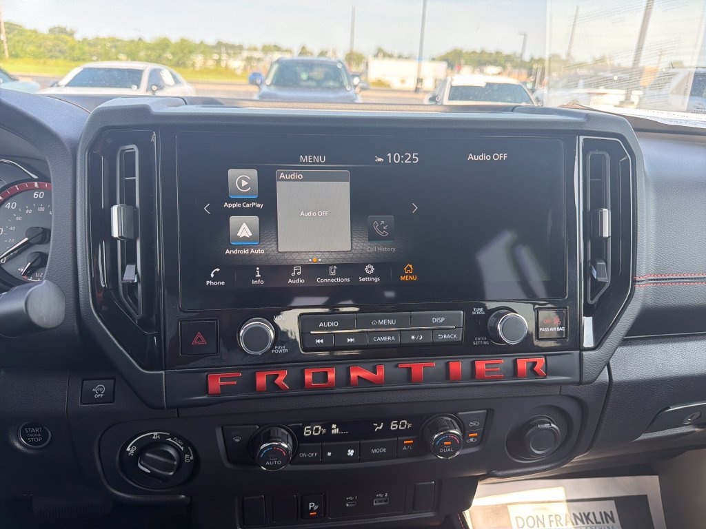 Used 2025 Nissan Frontier PRO-4X AWD/4WD image 21