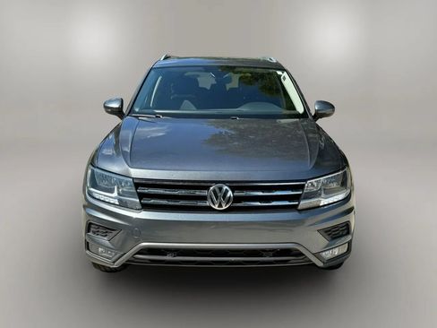 Used 2021 Volkswagen Tiguan SEL AWD/4WD image 3