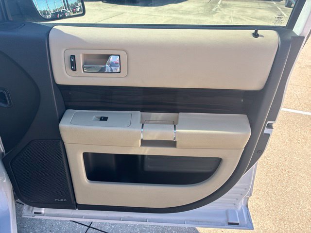 Used 2019 Ford Flex SEL w/ Equipment Group 202A FWD image 13