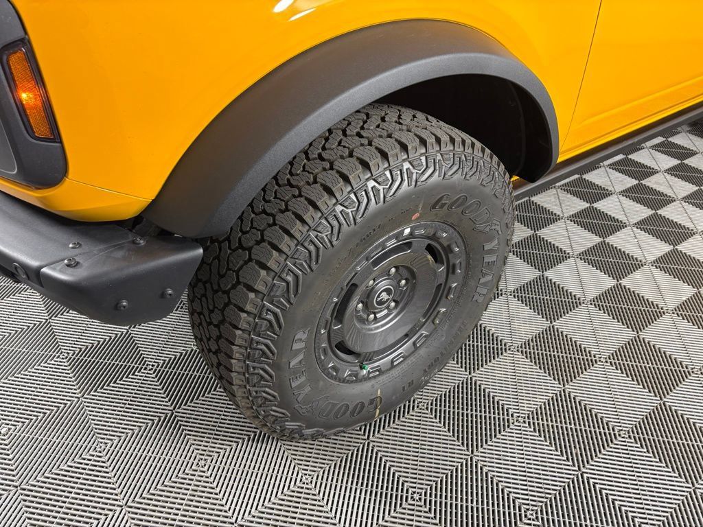 New 2025 Ford Bronco Badlands AWD/4WD image 11