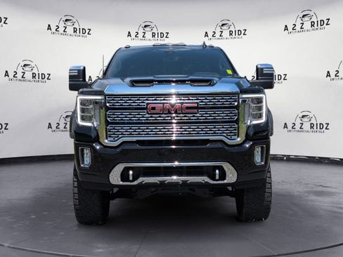 Used 2021 GMC Sierra 3500 Denali w/ Denali Ultimate Package AWD/4WD image 2