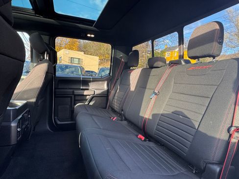 Used 2018 Ford F150 XLT w/ Equipment Group 302A Luxury image 15