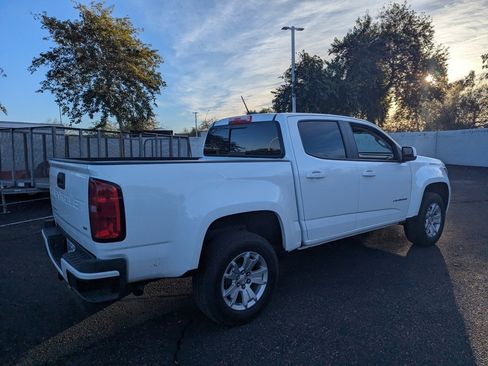 Used 2022 Chevrolet Colorado LT w/ LT Convenience Package image 6