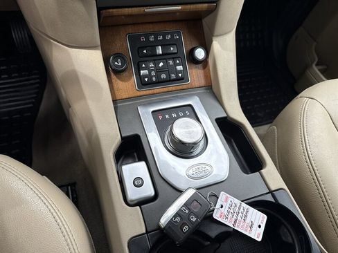 Used 2016 Land Rover LR4 AWD/4WD image 31