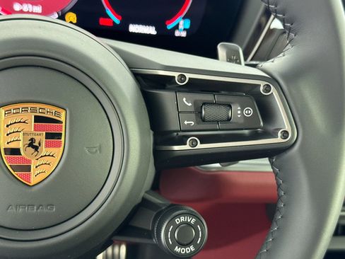 New 2026 Porsche Cayenne S image 30