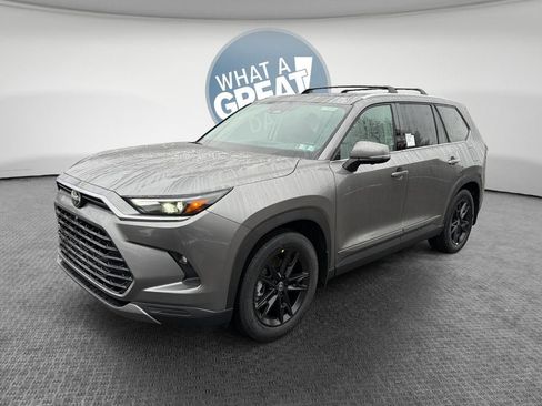 New 2026 Toyota Grand Highlander Platinum image 8