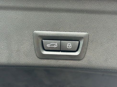 Used 2025 BMW X6 M60i image 14