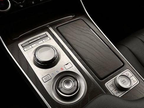 Used 2024 Genesis GV80 2.5T image 23