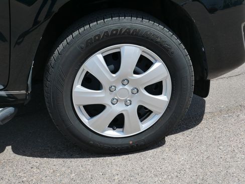 Used 2011 Toyota RAV4 2WD w/ Base L4 Extra Value Pkg image 15