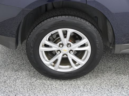 Used 2017 Chevrolet Equinox LT w/ Convenience Package FWD image 6