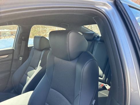 Used 2022 Honda Accord Sport image 22