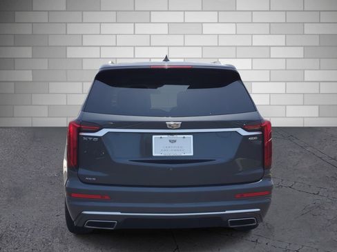 Certified 2022 Cadillac XT6 Premium Luxury AWD/4WD image 4