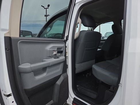 Used 2020 RAM 1500 Classic Warlock AWD/4WD image 10
