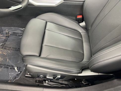 Used 2025 BMW 330i xDrive Sedan w/ Premium Package image 14