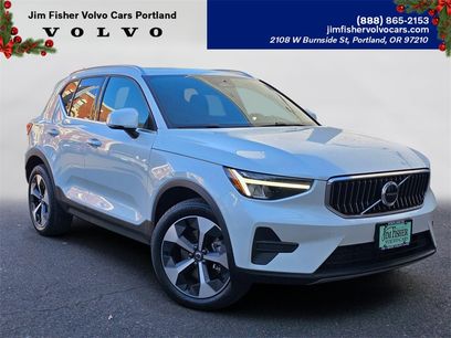 Certified 2025 Volvo XC40 B5 Core w/ Climate Package