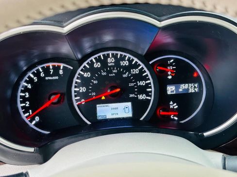 Used 2017 Nissan Quest SV image 27