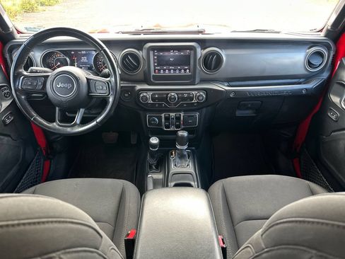 Used 2022 Jeep Wrangler Unlimited Sport AWD/4WD image 14
