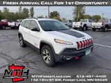 Used 2015 Jeep Cherokee Trailhawk image 2