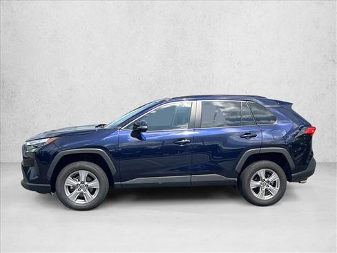Used 2025 Toyota RAV4 XLE FWD image 8