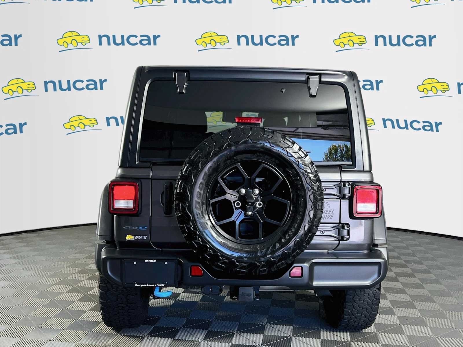 Used 2024 Jeep Wrangler Unlimited AWD/4WD image 6