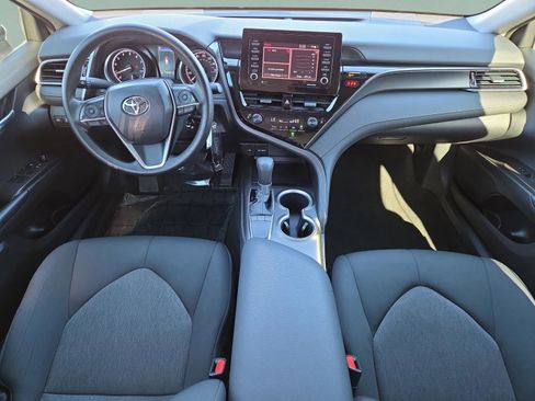Used 2024 Toyota Camry LE image 10