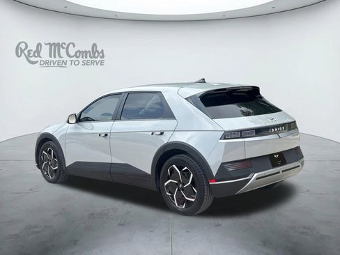 Used 2024 Hyundai Ioniq 5 SEL RWD image 3
