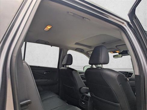Used 2021 Honda Pilot Special Edition image 14