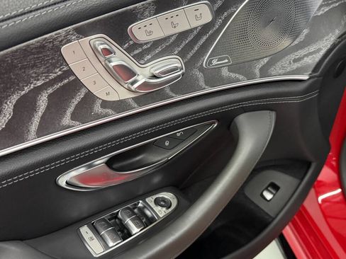 Used 2019 Mercedes-Benz AMG GT 63 image 39