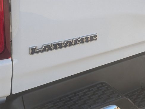 Used 2025 RAM 1500 Laramie image 11