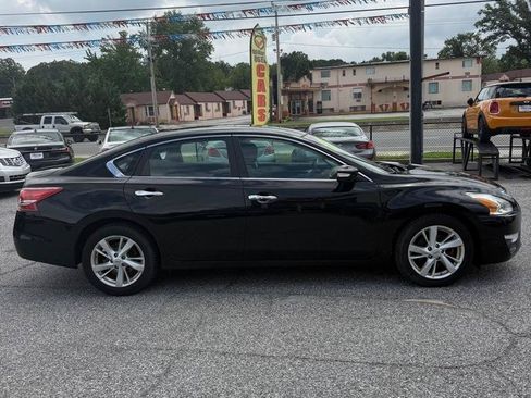 Used 2013 Nissan Altima 2.5 SV w/ 2.5SV Convenience Pkg FWD image 5