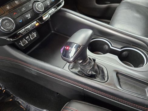 Used 2024 Dodge Durango GT image 19