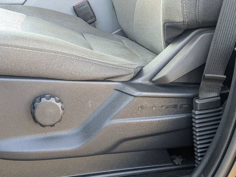 Used 2023 Ford F150 XLT AWD/4WD image 14