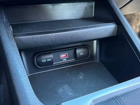 Used 2024 Kia Forte LXS image 14