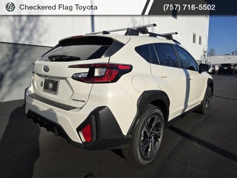 Used 2024 Subaru Crosstrek 2.0i Premium image 7