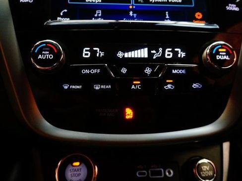 Certified 2024 Nissan Murano SV w/ SV Midnight Edition Package AWD/4WD image 23