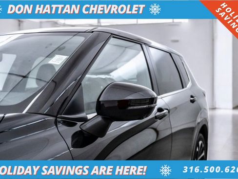 Used 2023 Mitsubishi Outlander SE image 32