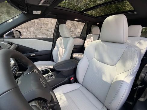 New 2026 Lexus TX 350 AWD image 15